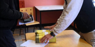 Distribution de sacs jaunes à Moissac : un quiproquo éclaire la matinée Distribution de sacs jaunes pour les nouveaux arrivants à Moissac_Crédit photo Ebo