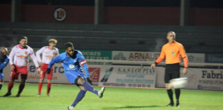 Victoire de Confluences FC face à Molières 5-1 en championnat D1 Le capitaine Robert Sagna auteur de 3 buts_Crédit photo Jpb