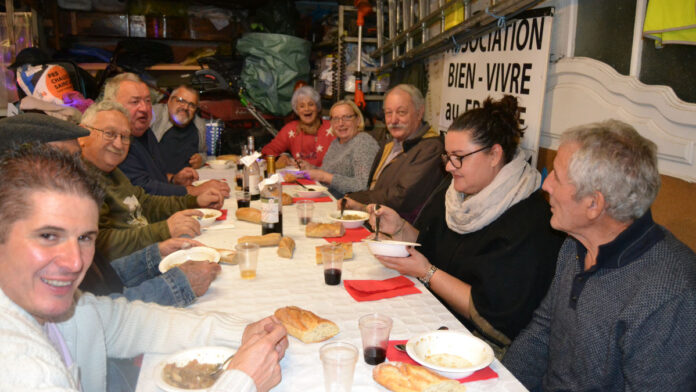 Soirée Chataignes et Vin nouveau organisée par l'association Bien Vivre au Fraysse_Crédit photo Bien vivre au Fraysse