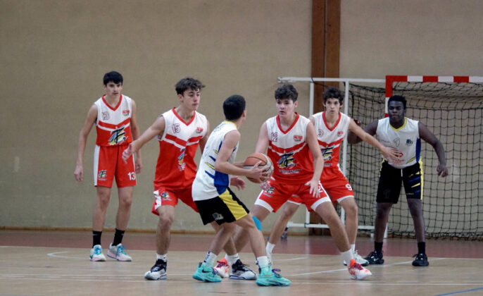 Action de match de l'équipe U17 G1_Crédit photo MCBB