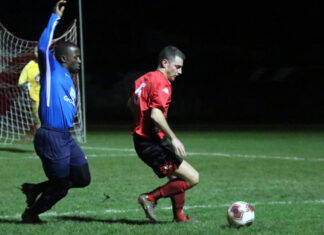 Confluences FC-FC Brulhois : une victoire historique de 9-0 en D1 Action du match_Crédit photo Jpb