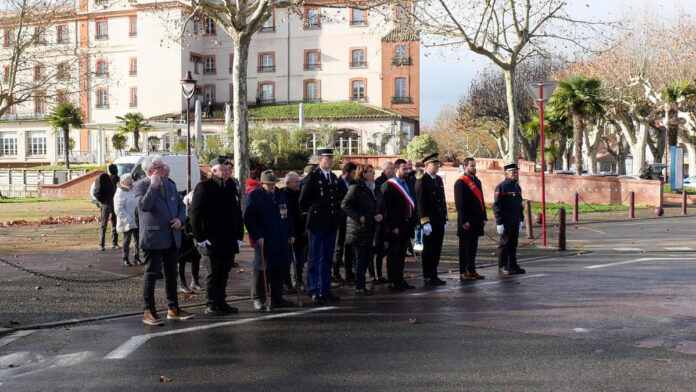 Anciens combattants, associations patriotiques et personnalités civiles et militaires ont rendu hommage aux morts pour la France_Crédit photo EBO