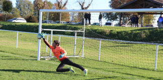 Confluences FC U13 : une ascension couronnée de succès Léo impérial dans ses buts_Crédit photo Jpb