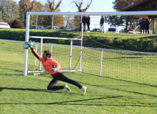 Confluences FC U13 : une ascension couronnée de succès Léo impérial dans ses buts_Crédit photo Jpb