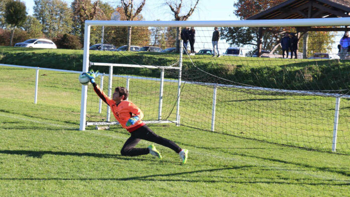 Léo impérial dans ses buts_Crédit photo Jpb