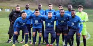 Confluences FC remporte un duel acharné 3-2 à Lafrançaise L'équipe victorieuse de Confluences FC face au SC Lafrançaise_Crédit photo Jpb