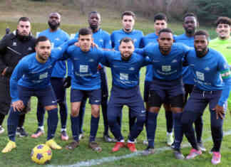 Confluences FC remporte un duel acharné 3-2 à Lafrançaise L'équipe victorieuse de Confluences FC face au SC Lafrançaise_Crédit photo Jpb