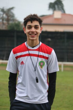 Le jeune arbitre de Confluences FC_Crédit photo Jpb