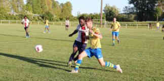 Confluences FC et Montauban FC 3 se quittent sur un match nul : 3-3 Match nul entre Confluences FC et Montauban FC 3_Crédit photo Jpb