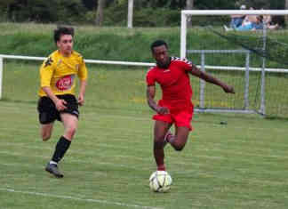 Confluences FC. Une saison qui se termine en beauté avec une victoire contre Meauzac 4-2 L'équipe sénior de Confluences FC a brillamment triomphé de Meauzac_Crédit photo Jpb Confluences jp