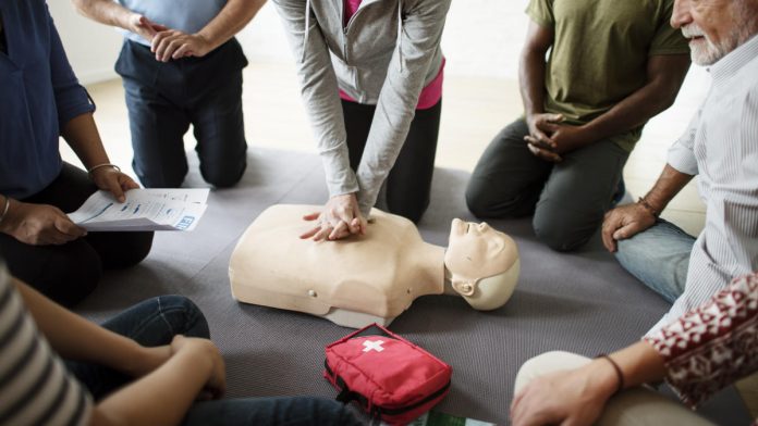 Secours Tour Montauban-rawpixel