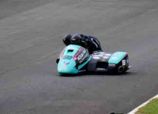 Side-car. Team 188 à Nogaro – L’enfer mécanique d’un duo au courage inoxydable team188 side car Pau Arnos