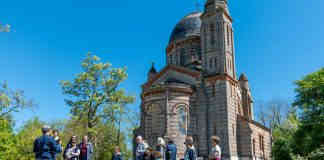 Escapades d’été « À LaFrançaise ». Cette semaine découvrez Lafrançaise, Labastide-du-Temple et Labarthe Visite Lapeyrouse - 19 avril 2024 Charlotte Hénaff
