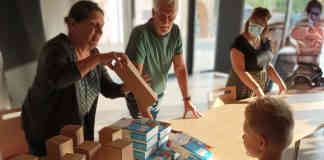 Golfech : une rentrée pleine de sens pour les élèves de CP Remise des dictionnaires aux élèves de CP à Golfech_Ville de Golfech