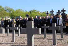 Montauban. Une visite guidée pour comprendre les sépultures de guerre Céremonie hommage aux morts pour la France Montauban_ML