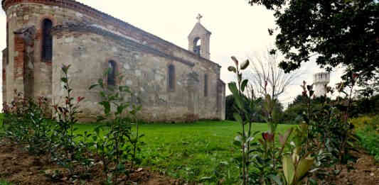 Plantation haie eglise Saint-Julien Moissac_JDJ