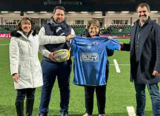 Bleuet de France : Annie Dupuy remporte un maillot collector de l’USM remise de maillot signé par l'USM Sapiac_ONaCVG