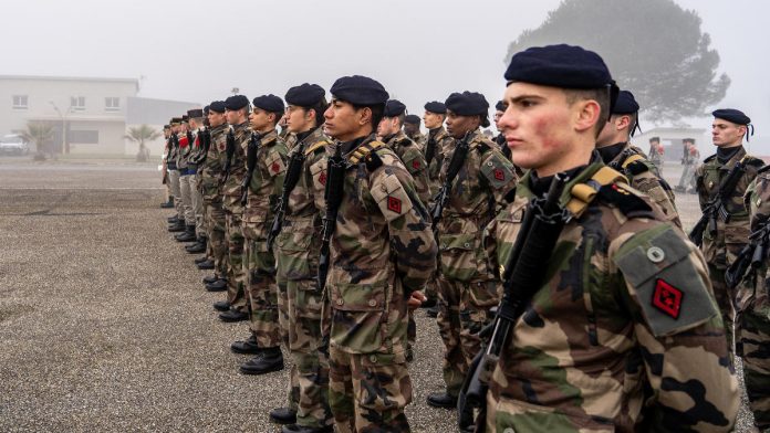 Présentation au drapeau - Section LTN Duncan FRANÇOIS-COUËDOR