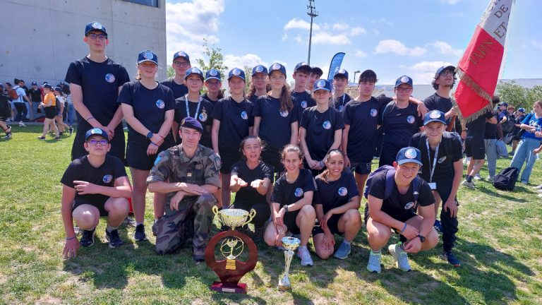 L'équipe gagnante de la 7e édition du rallye Citoyen au complexe Jacques Chirac de Montauban