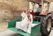 Rogations tracteurs anciens Moissac_JDJ