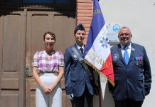 Abigail Douillard, la jeunesse montpezataise au cœur de la mémoire nationale Portrait de la jeune porte-drapeau Abigail Douillard lors de son séjour à Paris – juillet 2025