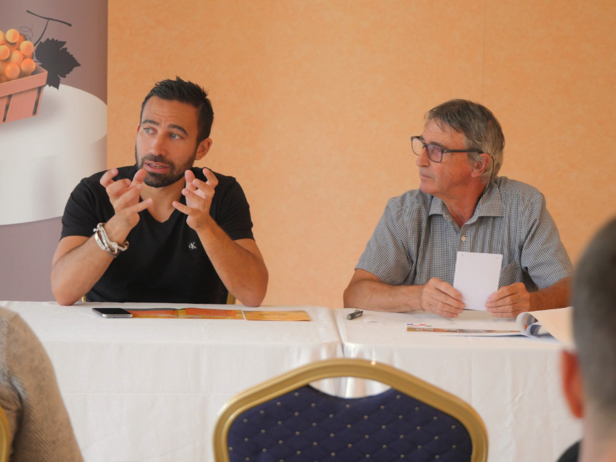 Romain Lopez et Claude Gauthier lors de la conference de pressepour le elnacement de la saison de chasselas_JDJ