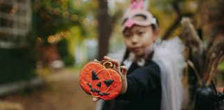 Caussade fête Halloween : concours de costumes, musique et histoires Caussade fête Halloween