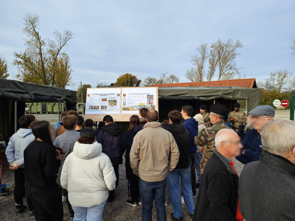 Castelsarrasin. Le 31e régiment du génie dévoile ses capacités aux jeunes 7 IMG20251112101659 1