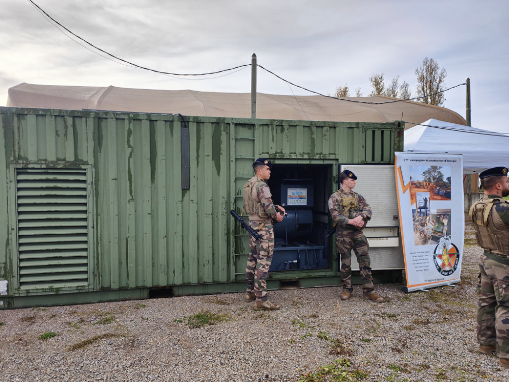 Castelsarrasin. Le 31e régiment du génie dévoile ses capacités aux jeunes 13 IMG20251112102456