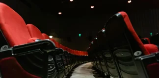 Moissac. Un documentaire inédit sur l’exorcisme en avant-première au cinéma Concorde moissac-documentaire-exorcisme-pexels-tima-miroshnichenko-7991317