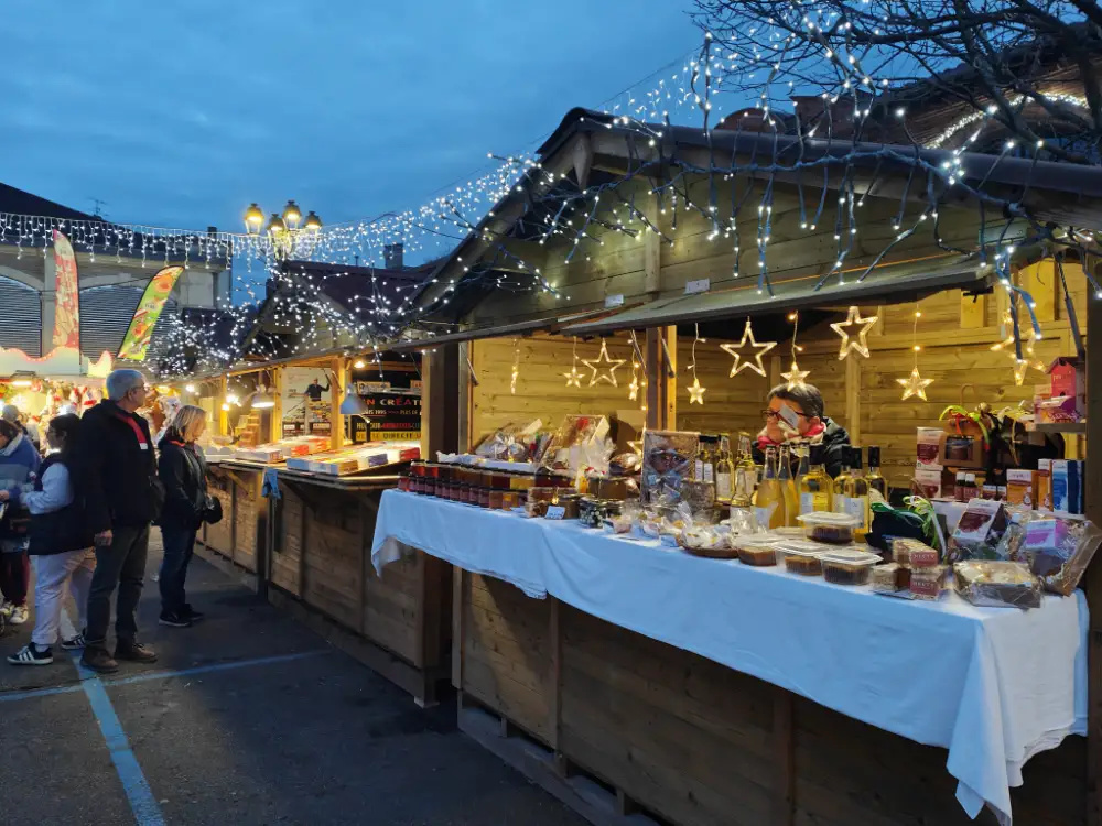 À Moissac, le marché de Noël a trouvé sa place… et son public 9 IMG20251220173216