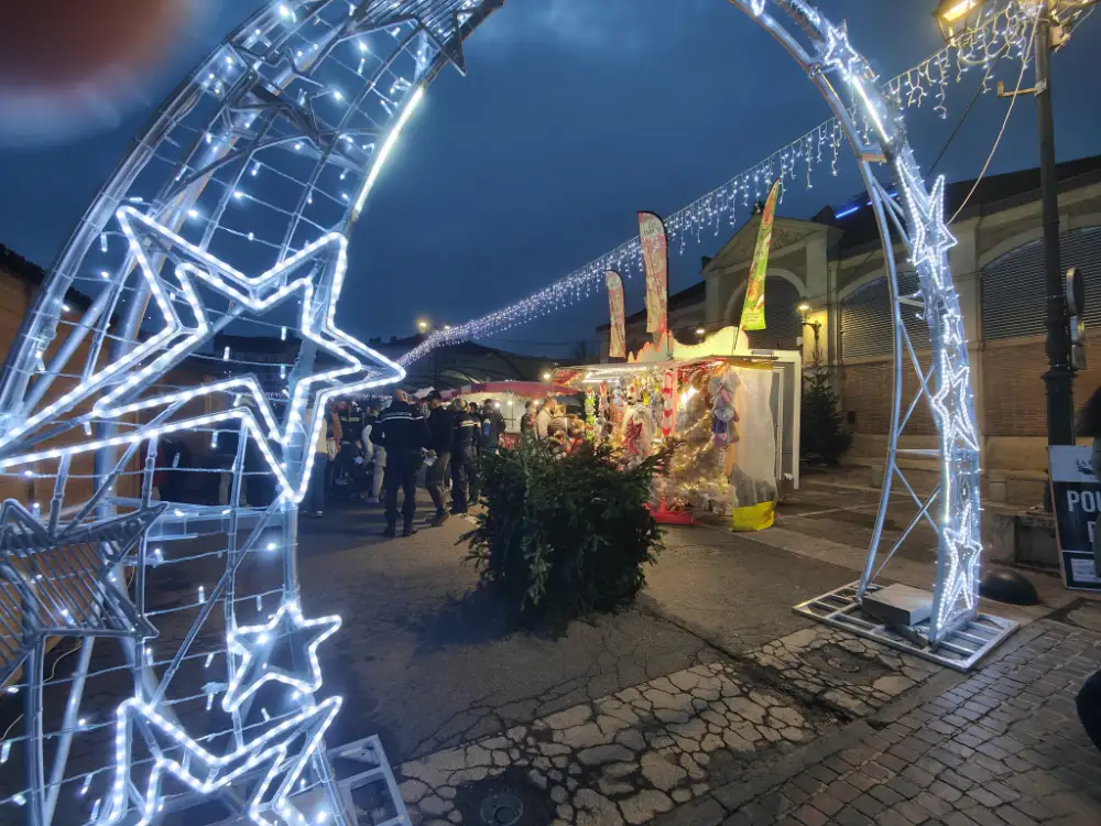 À Moissac, le marché de Noël a trouvé sa place… et son public 13 IMG20251220173934