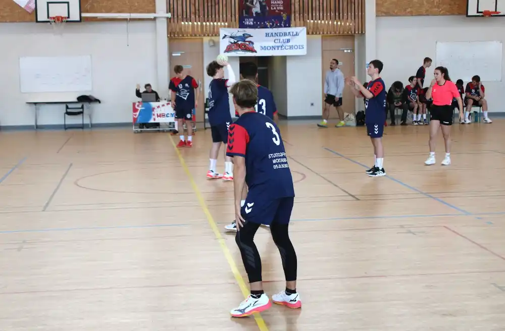 Montech HBC 2 confirme à domicile et reste co-leader 1 IMG 6991