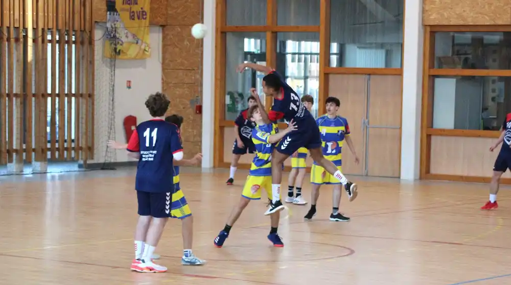 Montech HBC 2 confirme à domicile et reste co-leader 6 IMG 7066