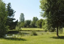 Castelsarrasin. Un projet arboré au parc de Clairefont Parc de Clairefont Castelsarrasin -credit photo Ville de Castelsarrasin