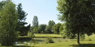 Castelsarrasin. Un projet arboré au parc de Clairefont Parc de Clairefont Castelsarrasin -credit photo Ville de Castelsarrasin