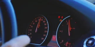 Vitesse-pexels-didsss