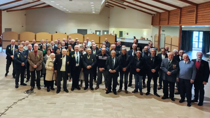 Membres de la 1423e section des Médaillés militaires réunis lors de leur dernière assemblée à Saint-Nicolas-de-la-Grave