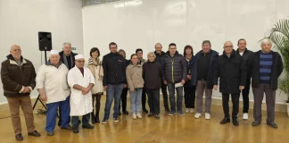 Castelsarrasin. Le marché au gras met ses producteurs à l’honneur Remise de prix aux producteurs du marché au gras de Castelsarrasin à la Halle Occitane