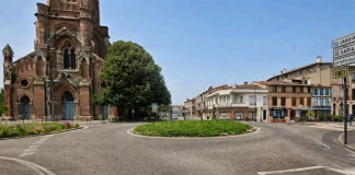 Montauban. Le giratoire de Lattre-de-Tassigny en travaux à partir du 23 février Travaux au giratoire Maréchal-de-Lattre-de-Tassigny devant l’église Saint-Orens à Montauban