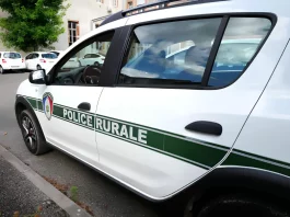 Castelsarrasin arme sa police rurale Gardes champêtres de Castelsarrasin lors d’une patrouille sur le domaine public