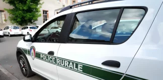 Castelsarrasin arme sa police rurale Gardes champêtres de Castelsarrasin lors d’une patrouille sur le domaine public