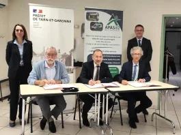 Santé. Le premier Médicobus arrive en Tarn-et-Garonne pour lutter contre les déserts médicaux Signature officielle de la convention du Médicobus avec le préfet et les partenaires de santé à Castelsarrasin