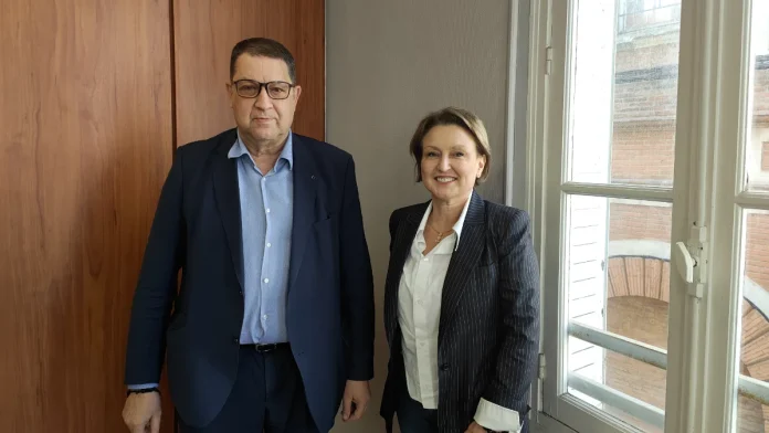 Jean-Lou Lévi et Aurore Kothé, candidats de la liste Montauban Autrement aux élections municipales à Montauban