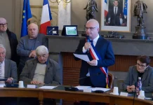 Castelsarrasin. Réélu, Jean-Philippe Bésiers veut « tirer les enseignements » du scrutin Jean-Philippe Bésiers discours conseil municipal installation Castelsarrasin 2026