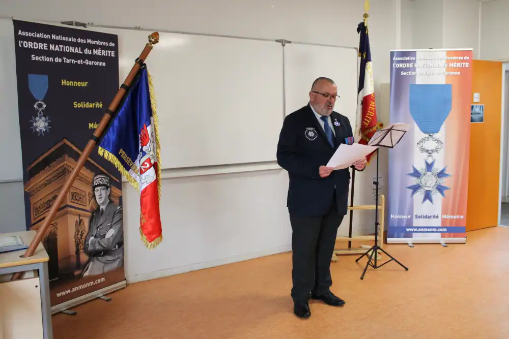Saint-Antonin-Noble-Val. Des collégiens récompensés pour leur travail sur le maquis d’Ornano 2 IMG 9450