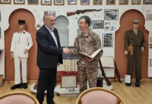 Castelsarrasin. Un partenariat inédit entre le lycée Jean Baylet et le 31ᵉ RG pour former et recruter localement signature partenariat lycee jean baylet 31e regiment genie castelsarrasin