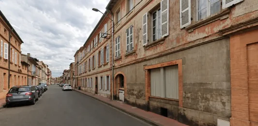 Montauban. Plusieurs rues en travaux en mai, déviations et ralentissements à prévoir Travaux à venir Rue Émile-Pouvillon à Montauban avec circulation perturbée