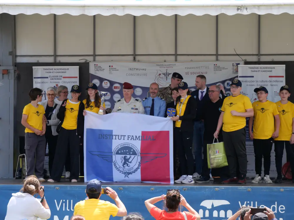 117 équipes, 1100 jeunes : immersion dans le plus grand Rallye citoyen de France 43 P1195179