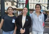 À Moissac, 18 jeunes mobilisés sur le marché pour le Bleuet de France Jeunes volontaires collectant des dons pour le Bleuet de France sur le marché de Moissac